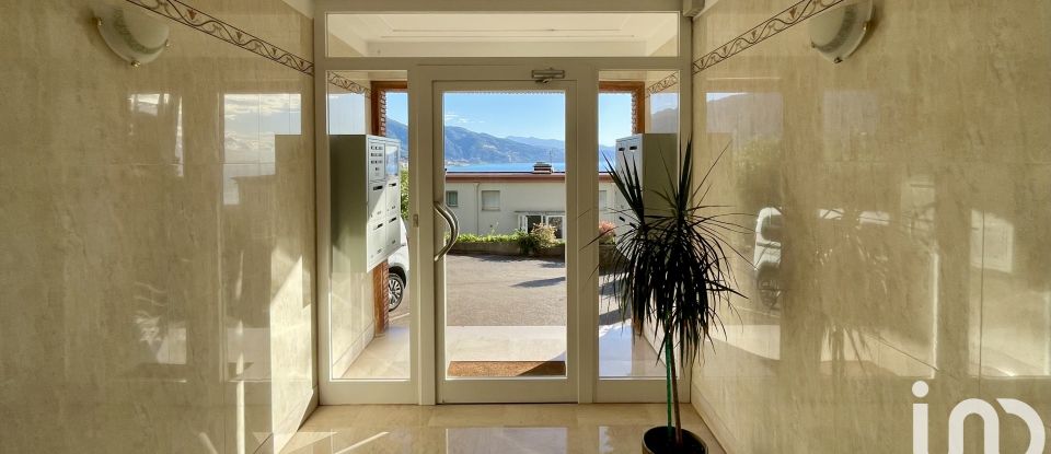 Appartement 3 pièces de 65 m² à Roquebrune-Cap-Martin (06190)