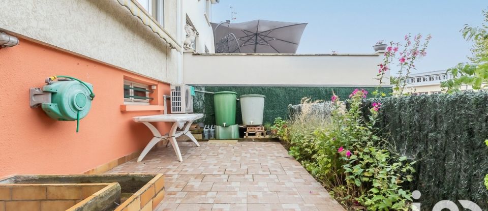 Maison 4 pièces de 84 m² à Fameck (57290)