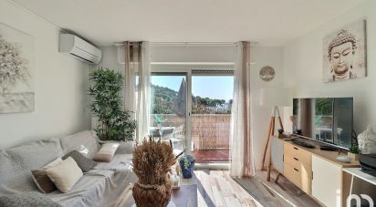 Apartment 2 rooms of 43 m² in La Ciotat (13600)