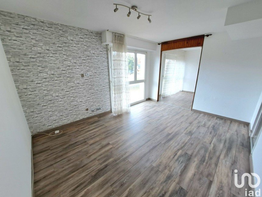 Apartment 3 rooms of 66 m² in Colmar (68000)