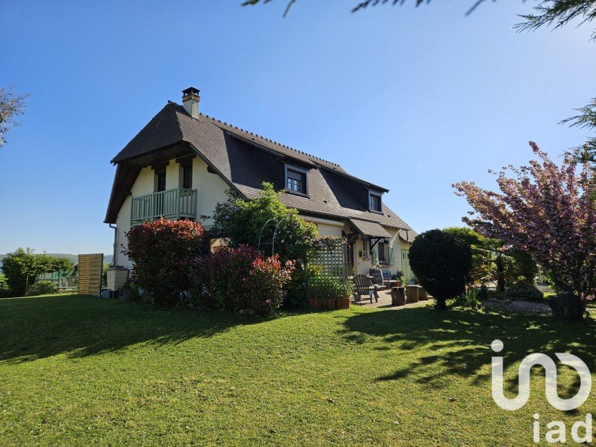 Maison 5 pièces de 135 m² à Gravigny (27930)