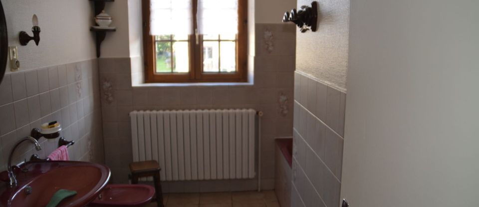 House 5 rooms of 110 m² in Isches (88320)