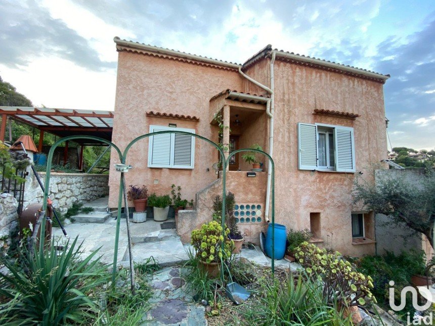 Maison 5 pièces de 188 m² à Menton (06500)