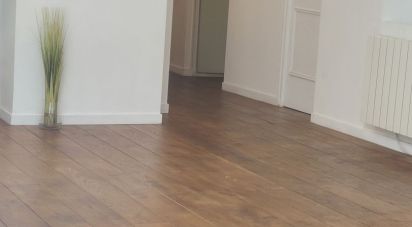 Appartement 3 pièces de 77 m² à Nantes (44000)