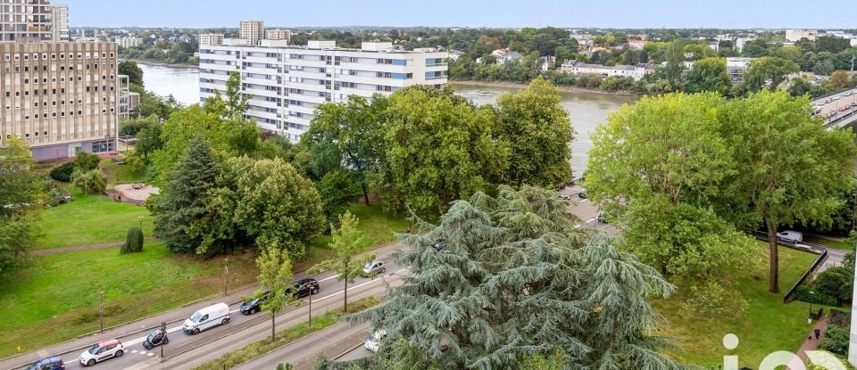 Appartement 4 pièces de 93 m² à Nantes (44200)