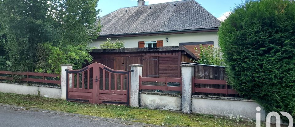 House 4 rooms of 113 m² in Neuvic (19160)