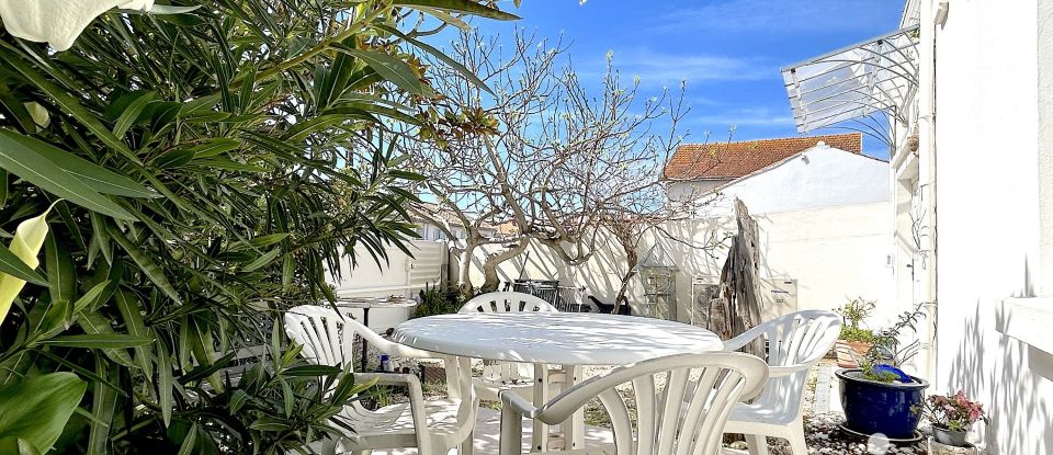 House 3 rooms of 75 m² in Saint-Gilles-Croix-de-Vie (85800)