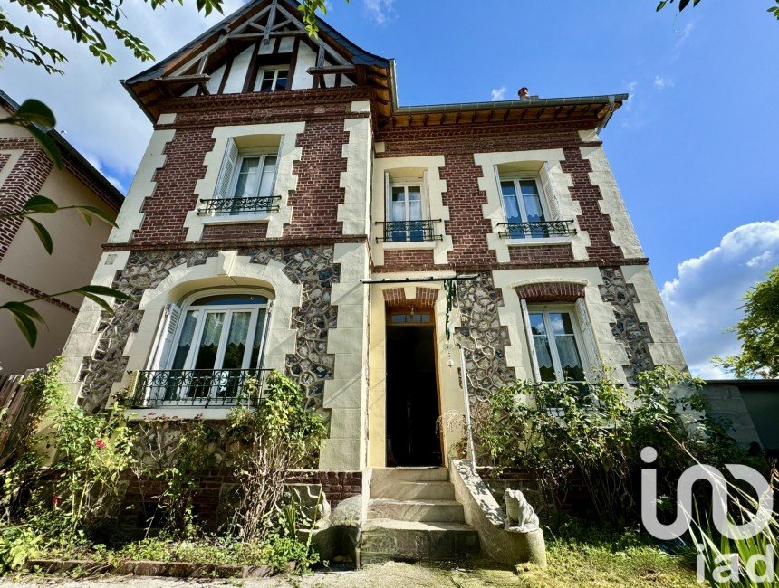 Maison de ville 5 pièces de 102 m² à Honfleur (14600)