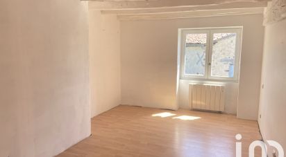 Maison de campagne 4 pièces de 90 m² à Rochechouart (87600)