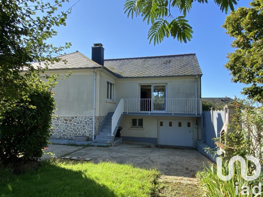 Maison traditionnelle 4 pièces de 82 m² à Retiers (35240)