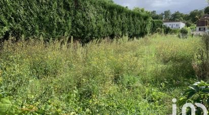 Terrain de 295 m² à Villeneuve-la-Guyard (89340)