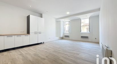 Apartment 3 rooms of 73 m² in Toulon (83000)