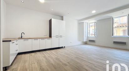 Appartement 3 pièces de 73 m² à Toulon (83000)