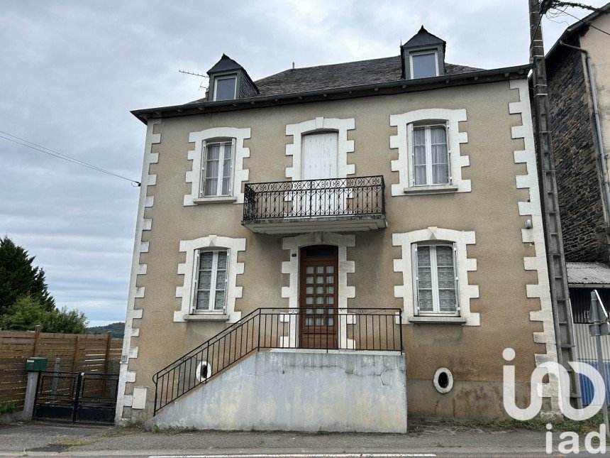 House 10 rooms of 182 m² in Allassac (19240)