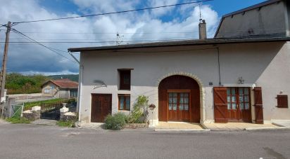 House 4 rooms of 108 m² in Arinthod (39240)