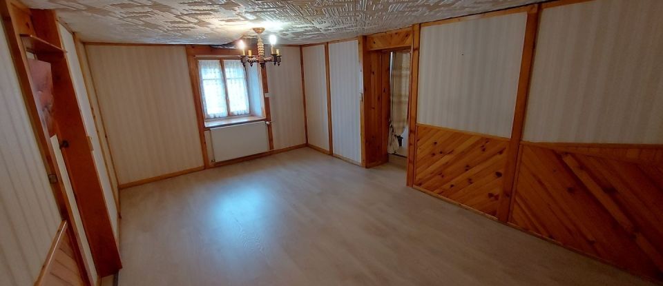 Maison 4 pièces de 108 m² à Arinthod (39240)