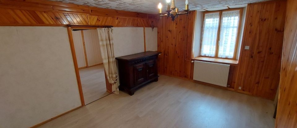 Maison 4 pièces de 108 m² à Arinthod (39240)