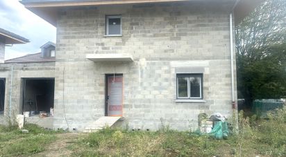 Maison 5 pièces de 100 m² à Douvaine (74140)