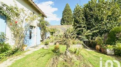 House 4 rooms of 183 m² in Saint-Saviol (86400)