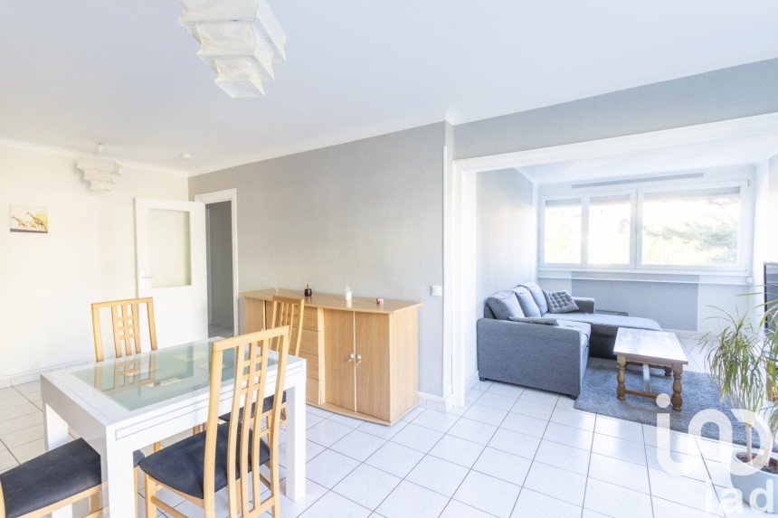 Apartment 3 rooms of 75 m² in Vandœuvre-lès-Nancy (54500)