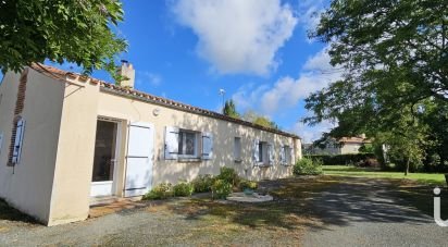 Barn conversion 4 rooms of 108 m² in Sainte-Cécile (85110)