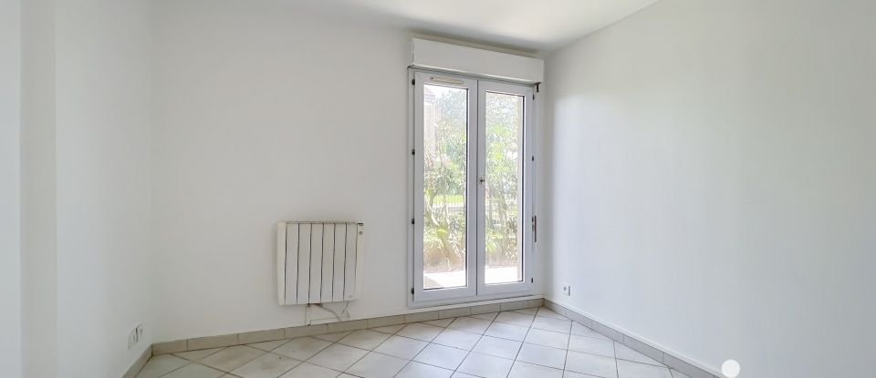 Apartment 2 rooms of 47 m² in Moissy-Cramayel (77550)