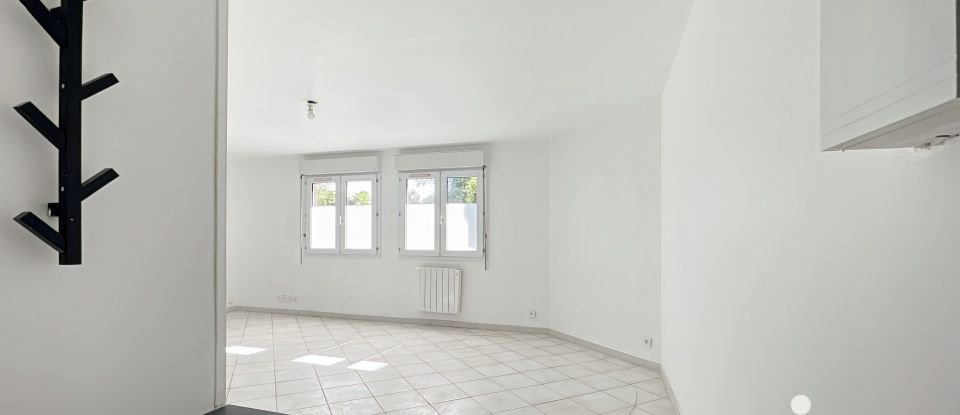 Apartment 2 rooms of 47 m² in Moissy-Cramayel (77550)