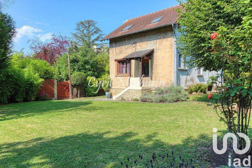 Maison traditionnelle 5 pièces de 104 m² à Ermont (95120)