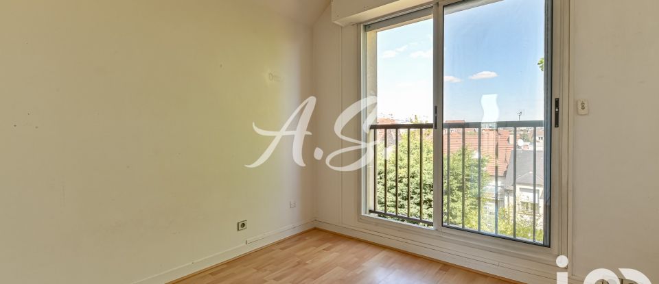 Appartement 4 pièces de 98 m² à Antony (92160)