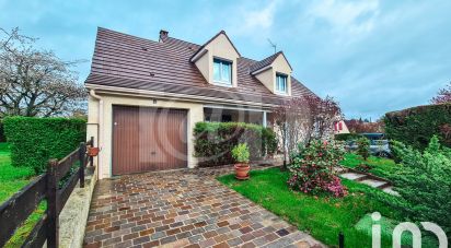 Traditional house 7 rooms of 145 m² in Bruyères-le-Châtel (91680)