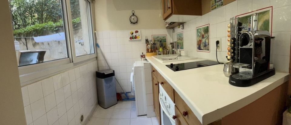 Appartement 2 pièces de 42 m² à Nîmes (30900)