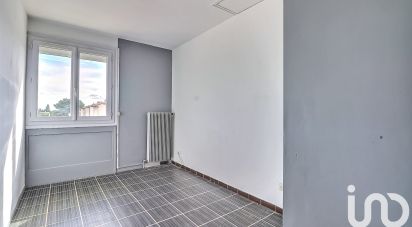 Maison 4 pièces de 112 m² à Nîmes (30900)