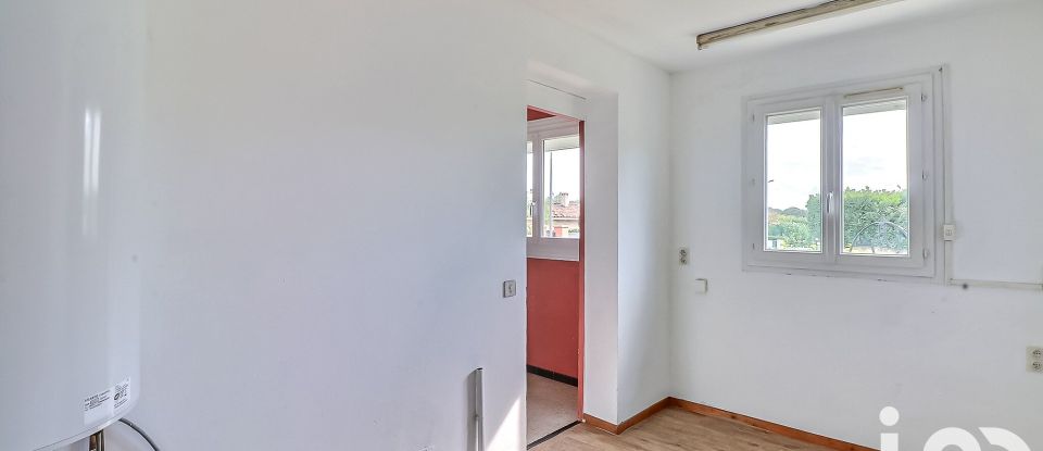 Maison 4 pièces de 112 m² à Nîmes (30900)