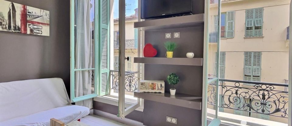 Studio 1 room of 34 m² in Nice (06000)