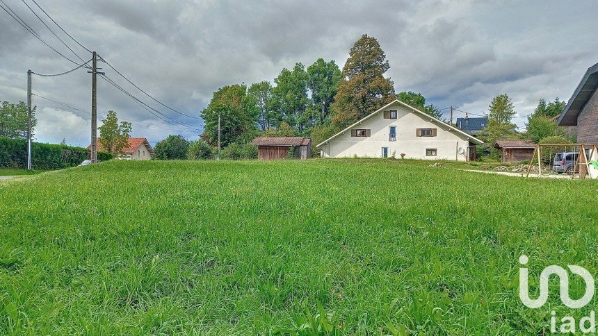 Land of 860 m² in La Roche-sur-Foron (74800)