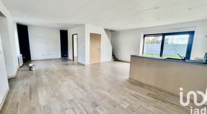 Maison 5 pièces de 101 m² à Zutkerque (62370)