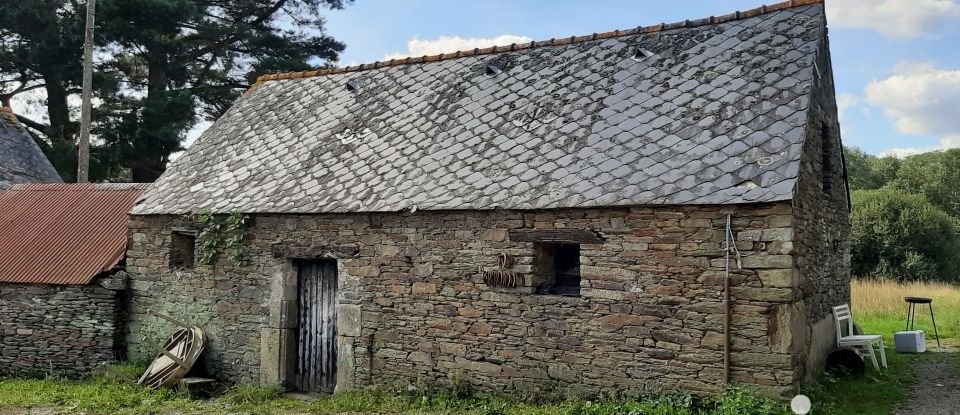 Ferme 3 pièces de 102 m² à Carhaix-Plouguer (29270)