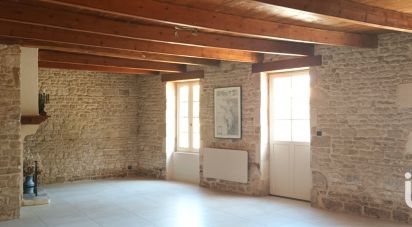 Village house 5 rooms of 120 m² in Longèves (17230)