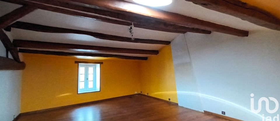 Maison de village 4 pièces de 120 m² à Longèves (17230)