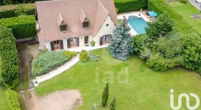 Maison traditionnelle 8 pièces de 234 m² à Montluçon (03100)