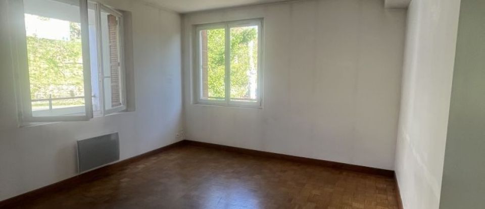 Appartement 3 pièces de 90 m² à Marvejols (48100)