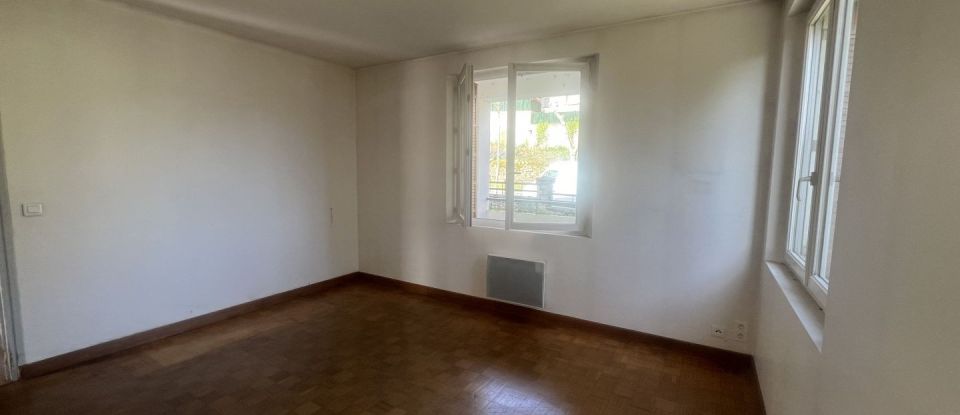 Appartement 3 pièces de 90 m² à Marvejols (48100)