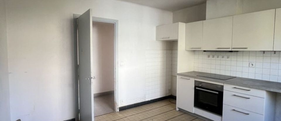 Appartement 3 pièces de 90 m² à Marvejols (48100)