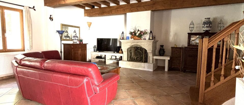 Traditional house 12 rooms of 378 m² in Jouy-sur-Morin (77320)