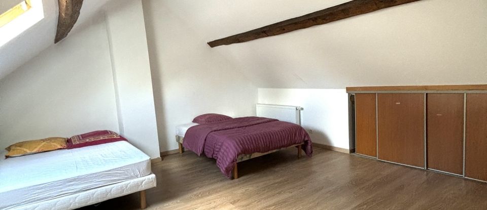 Traditional house 12 rooms of 378 m² in Jouy-sur-Morin (77320)