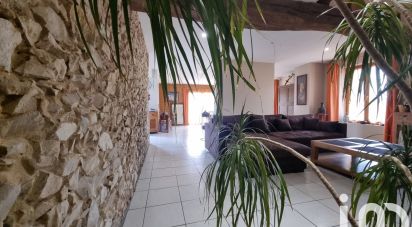 Longere 7 rooms of 130 m² in Nuaillé (49340)