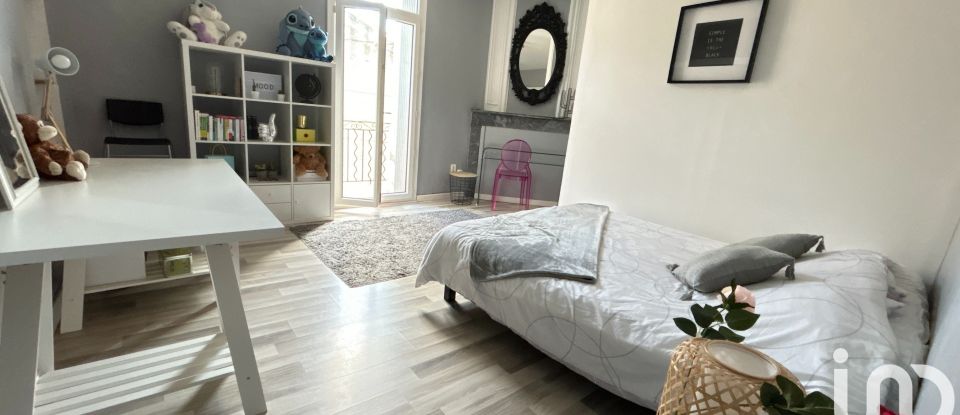 Maison 7 pièces de 170 m² à Alignan-du-Vent (34290)