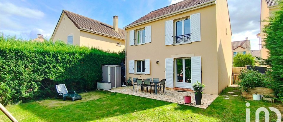 Maison 6 pièces de 104 m² à Ormoy (91540)