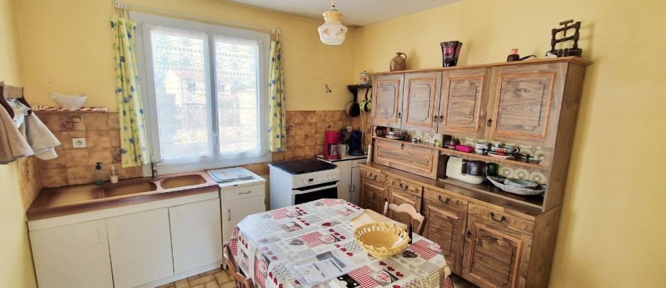 Traditional house 4 rooms of 82 m² in Sainte-Hermine (85210)