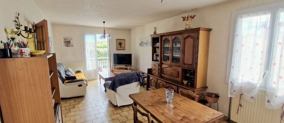 Traditional house 4 rooms of 82 m² in Sainte-Hermine (85210)